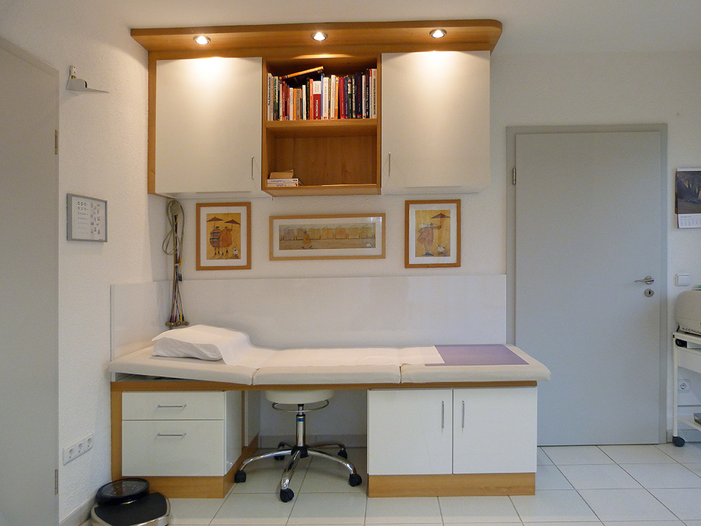 Geschäftsräume Planungsbüro Seidl - Praxis für Sportmedizien am Hennensberg 2