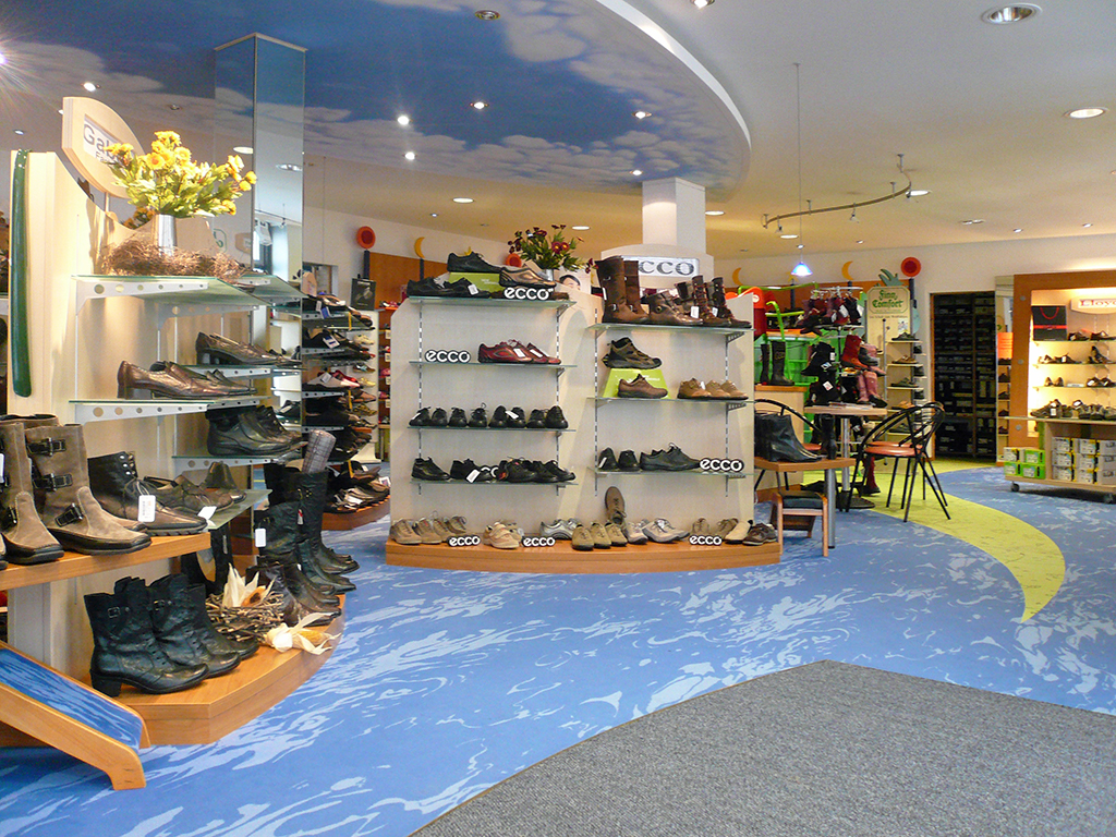 Geschäftsräume Planungsbüro Seidl - Schuhgeschäft im Augsburger Land 1