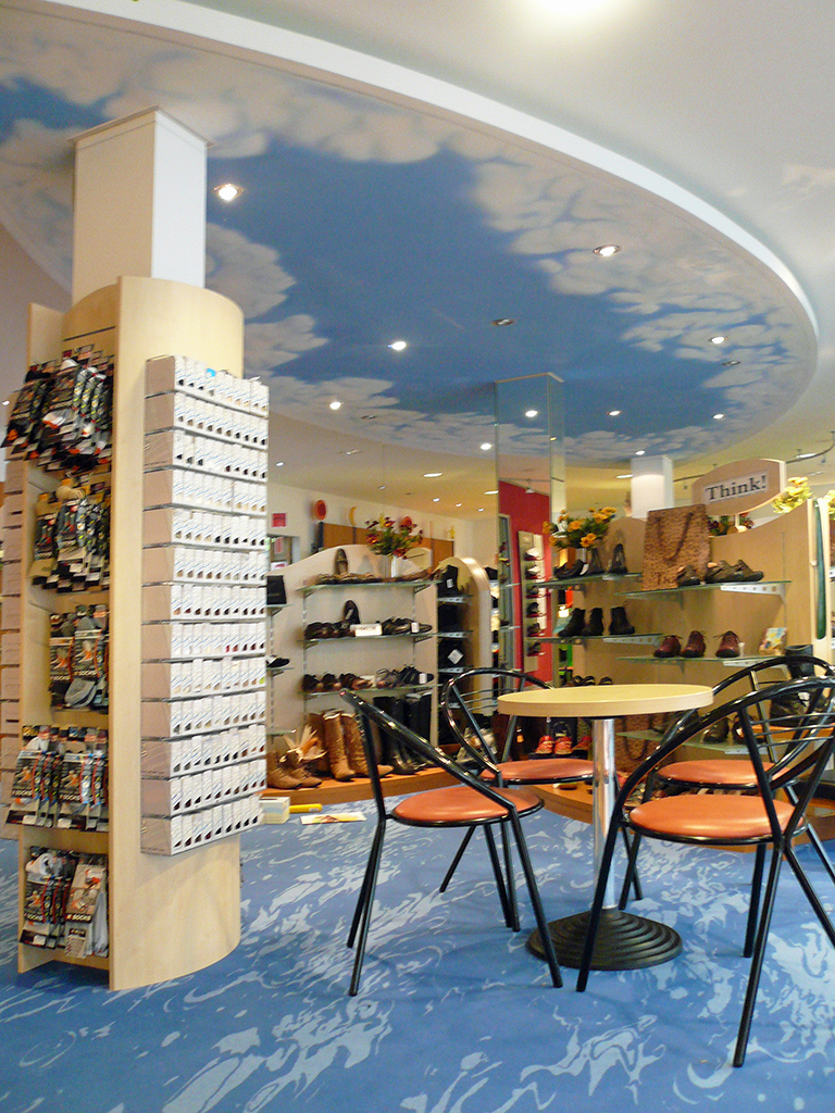 Geschäftsräume Planungsbüro Seidl - Schuhgeschäft im Augsburger Land 2